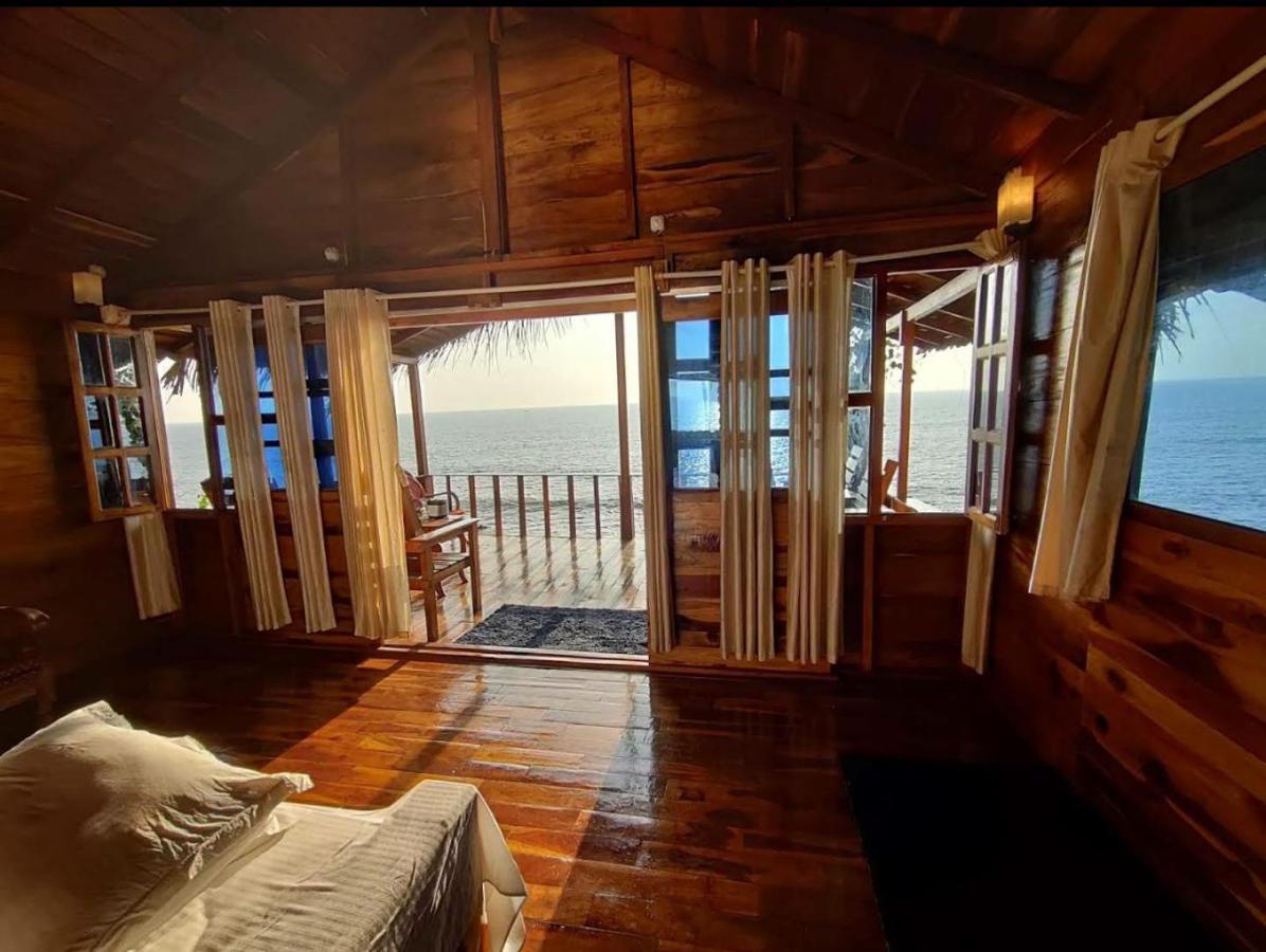 Blue Lagoon Resort Goa Кола Экстерьер фото